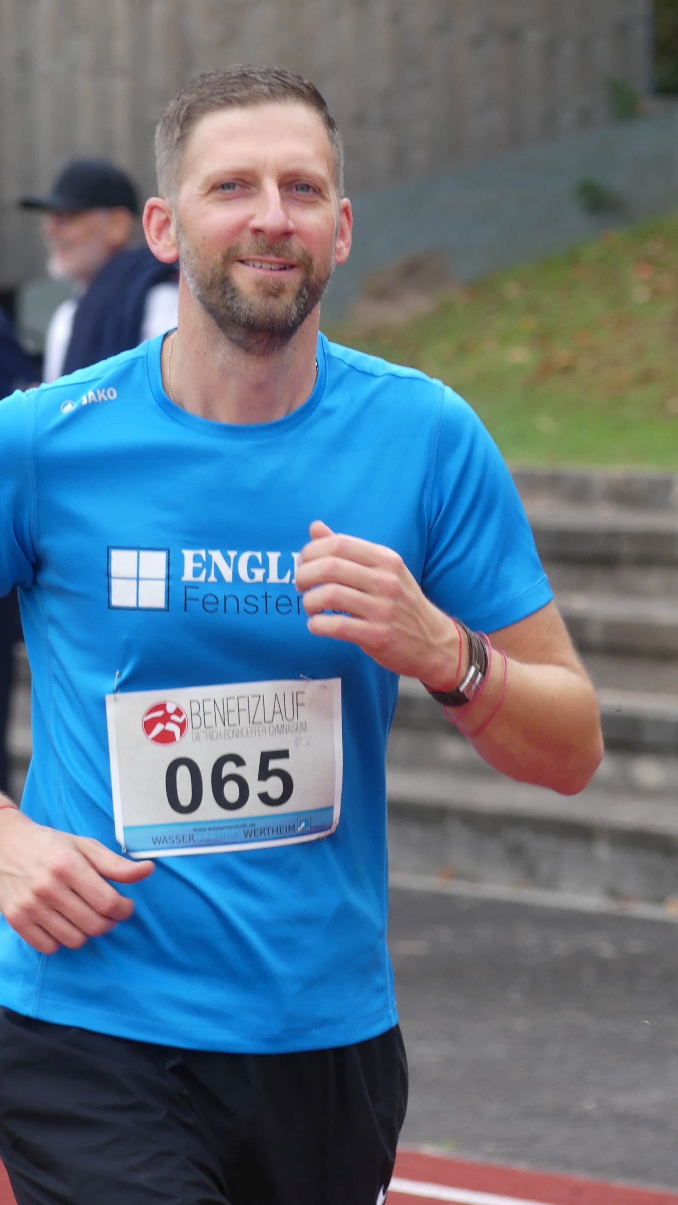 Bild vom 15. Benefizlauf im Jahr 2025. Dies ist das 132. Bild.